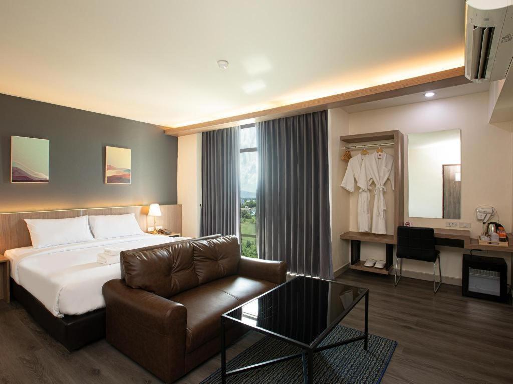 B2 Mae Sot Boutique & Budget Hotel Exterior photo